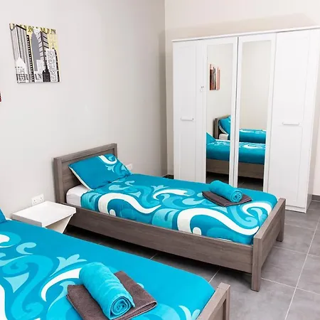 Apartment Fully Serviced Penthouse With Great Views - Gharghur