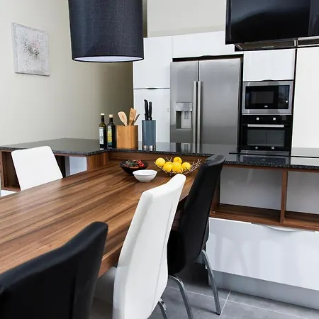 Apartment Fully Serviced Penthouse With Great Views - Gharghur