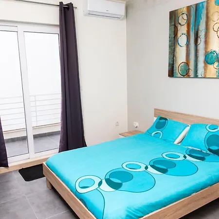 Fully Serviced Penthouse With Great Views - Apartmán *
